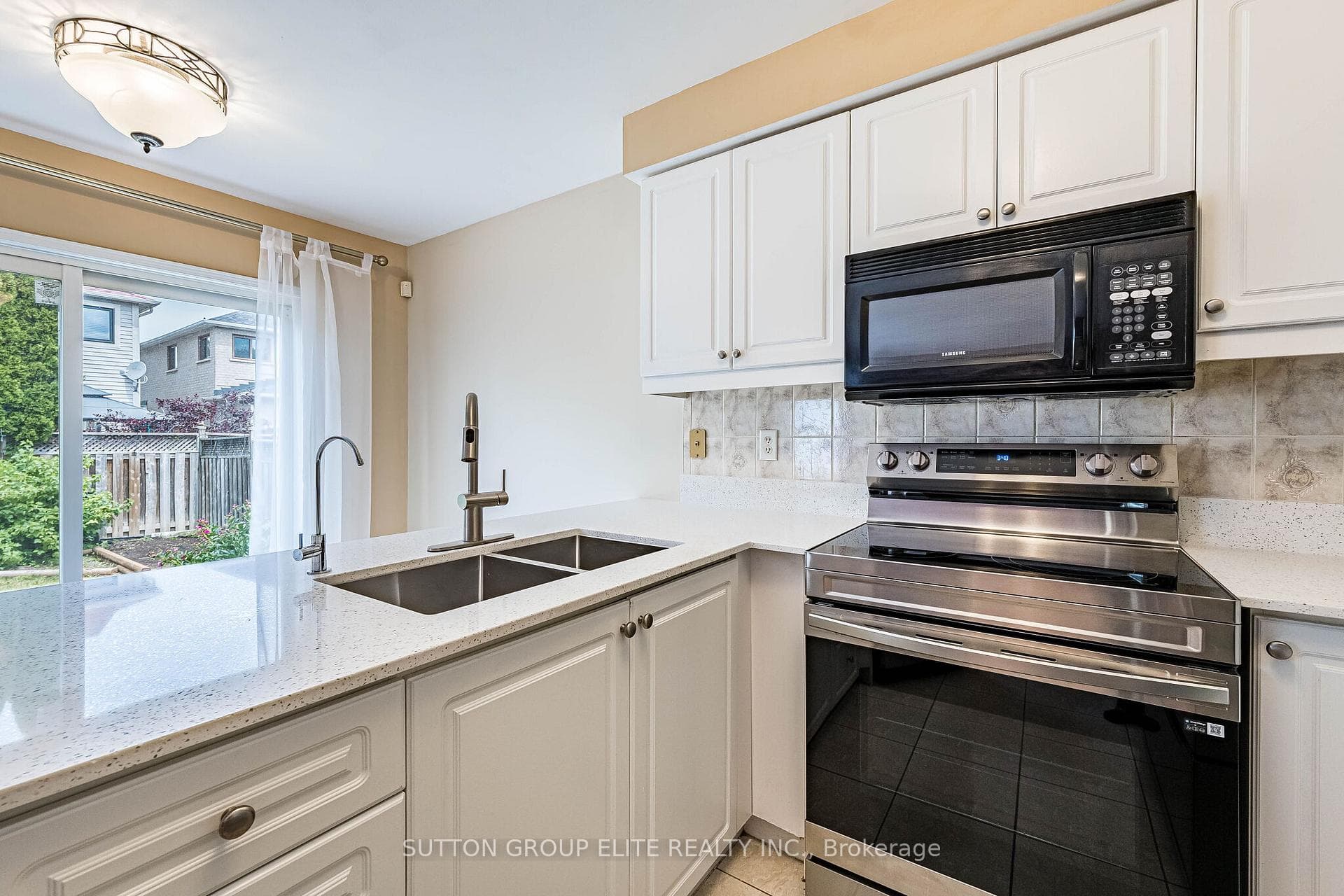 69 Legend Lane photo 15