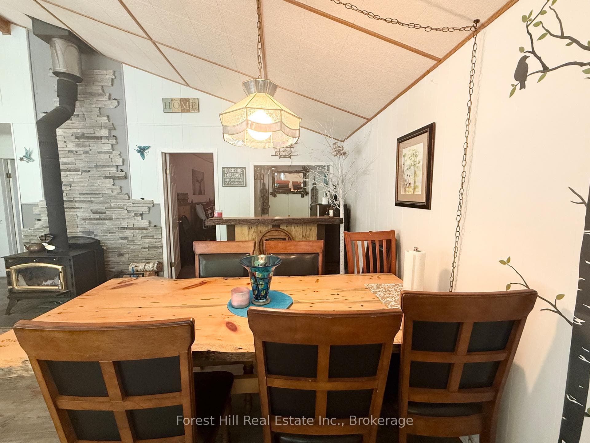 935 Limberlost Road photo 23