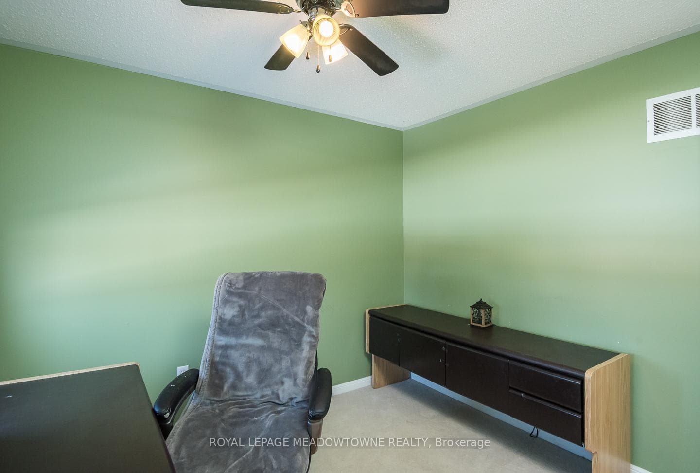 885 Gazley Circle photo 31