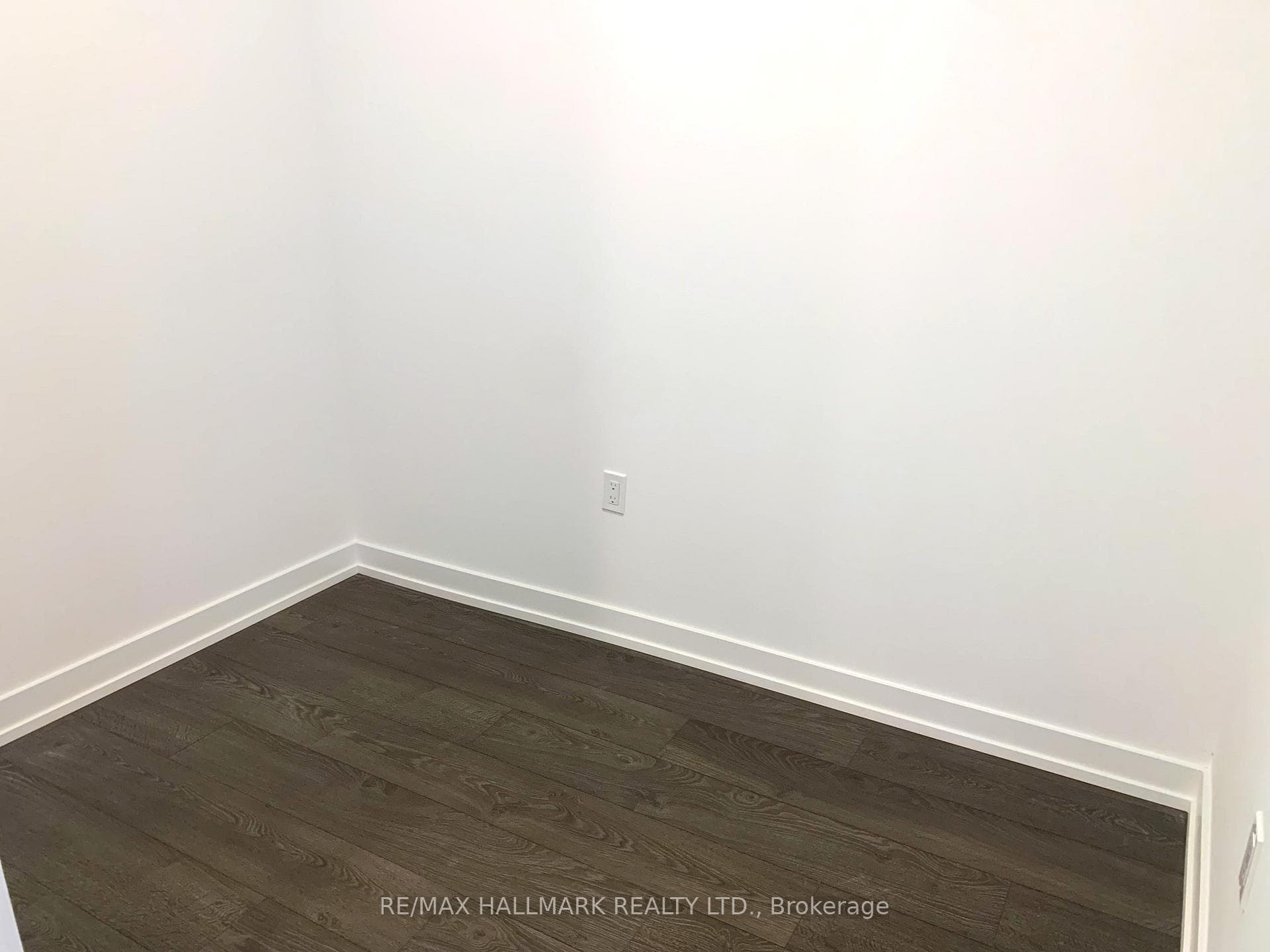 Den can be used as a second bedroom