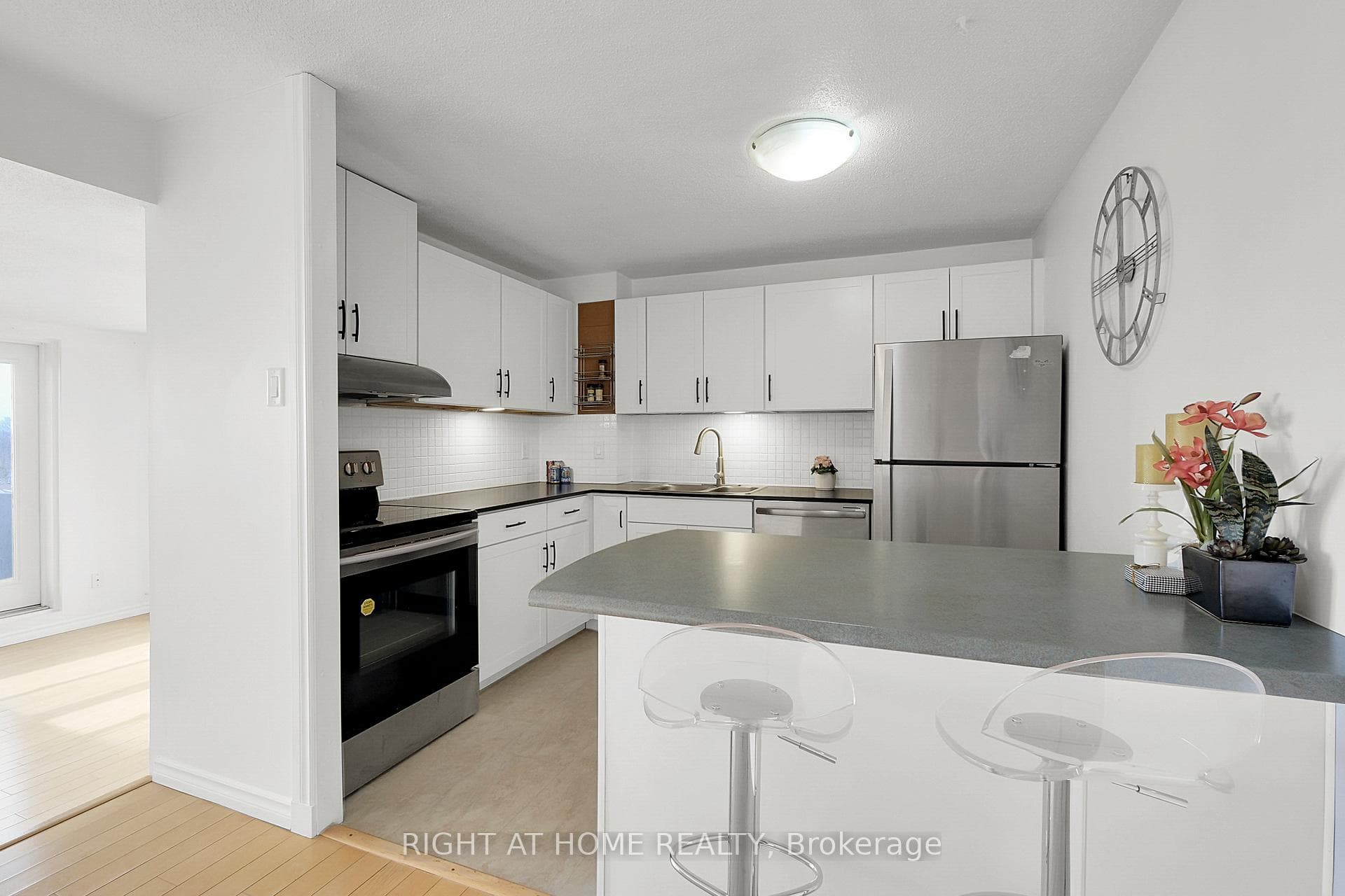 1599 Lassiter Terrace Unit 705 photo 13