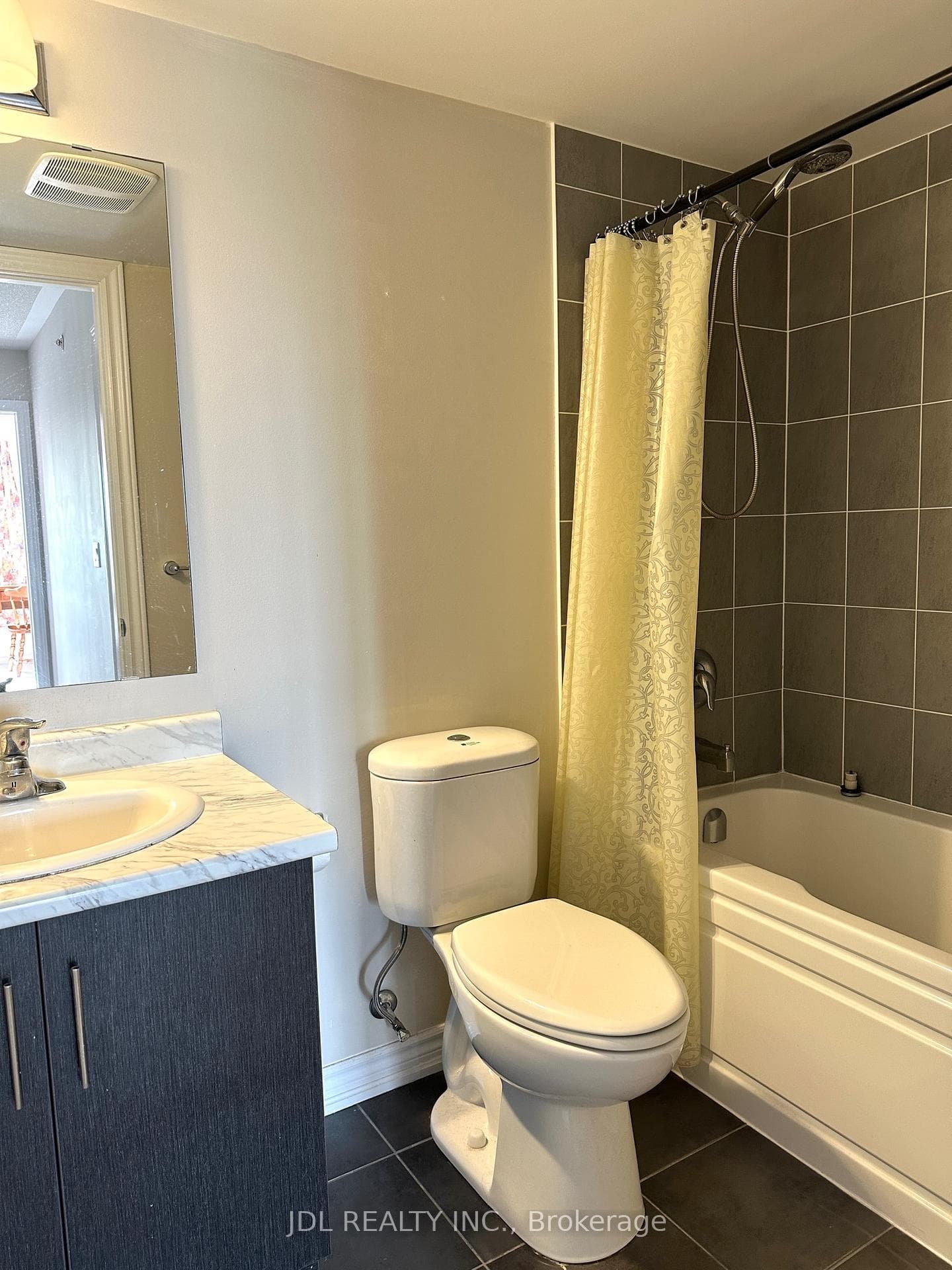 10 Carnation Avenue Unit #7 photo 12
