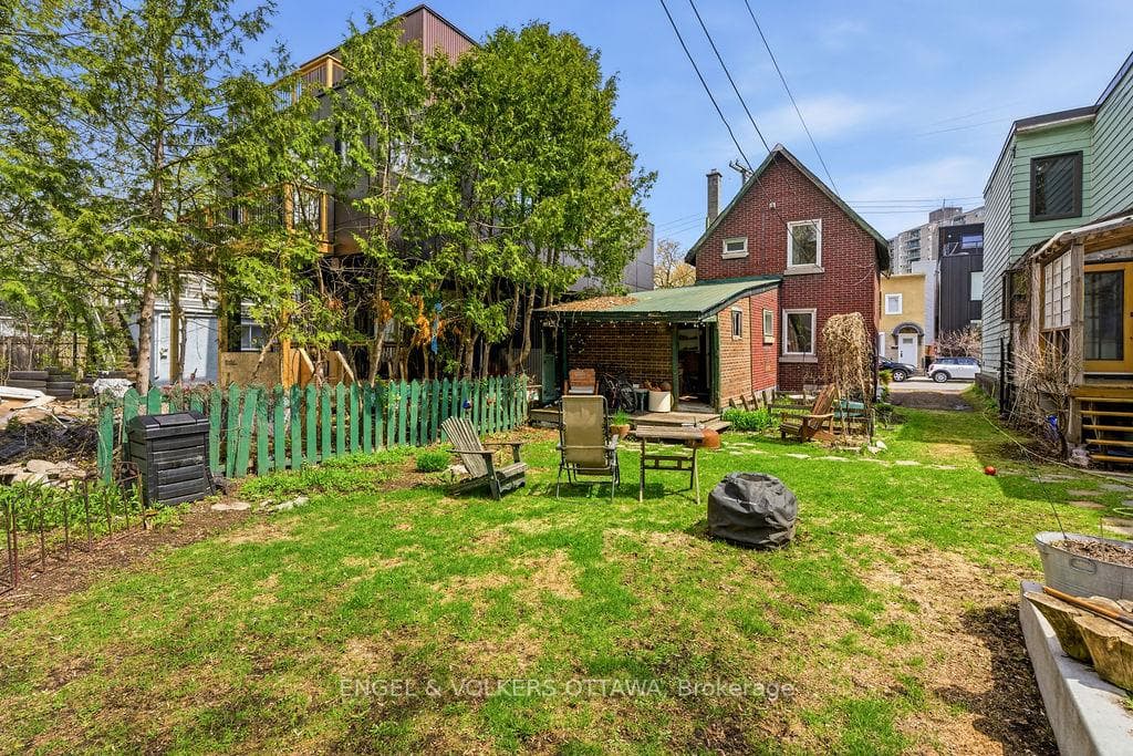 86 Pinhey Street photo 15
