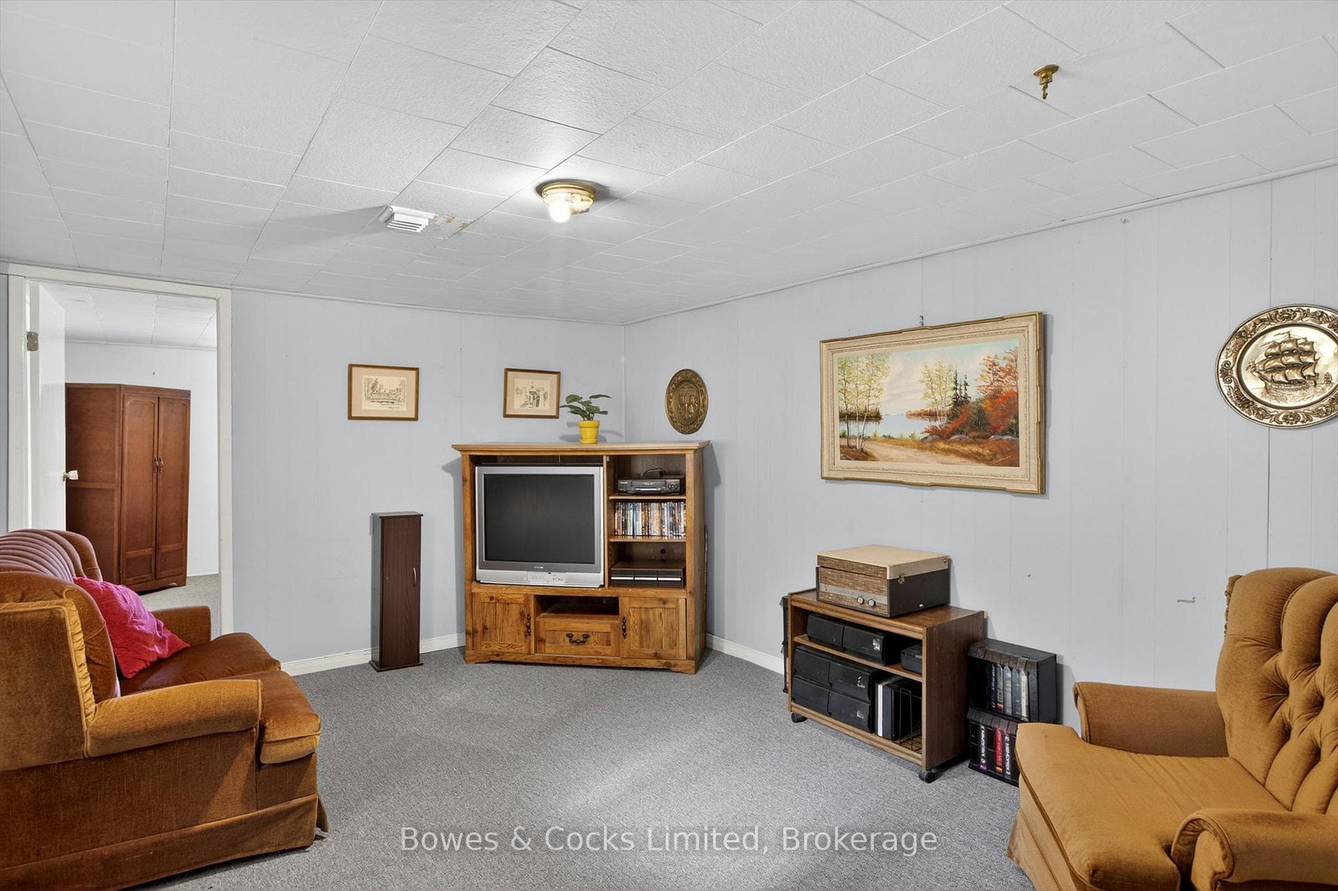 628 Corrigan Crescent photo 24