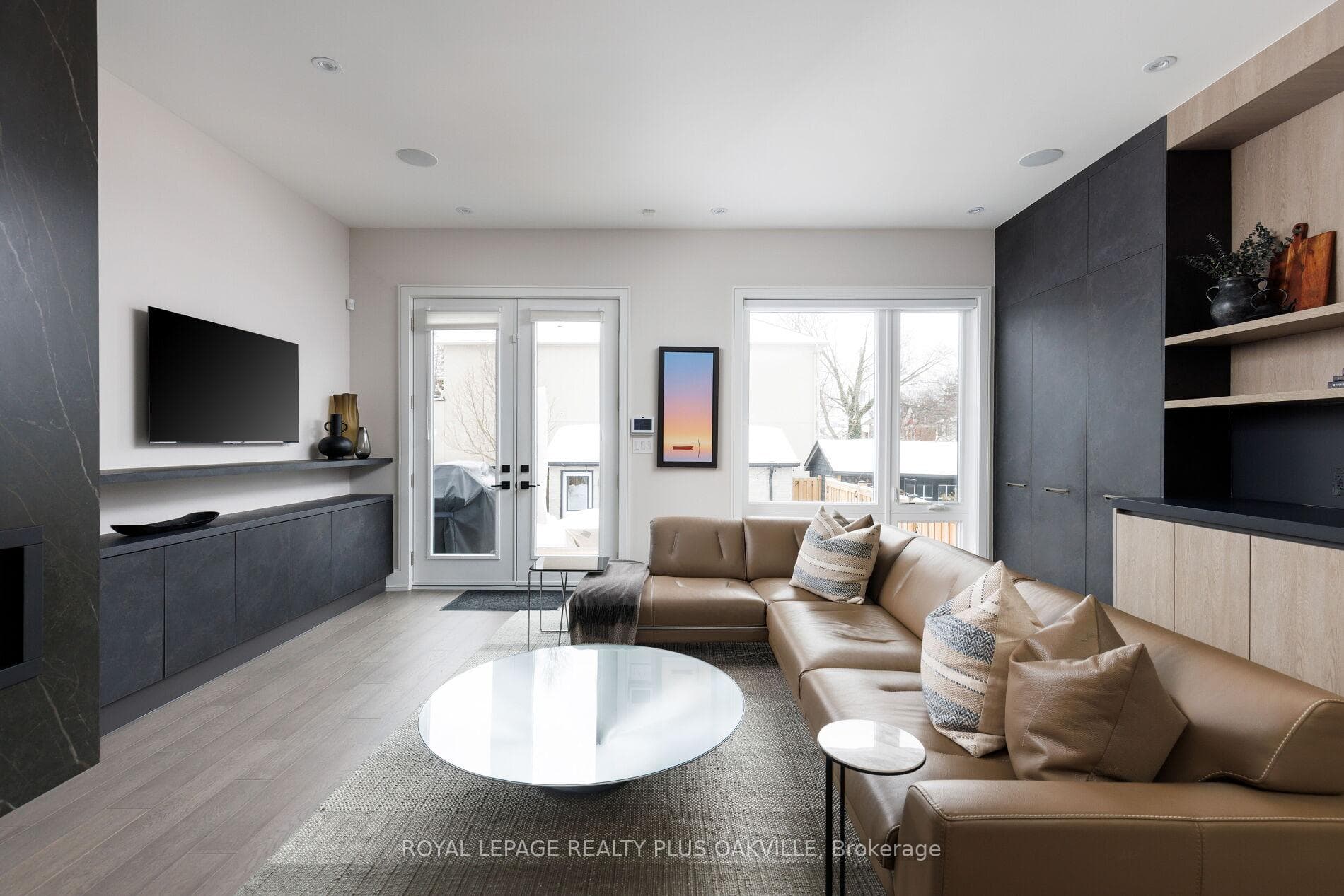367 Manor Road photo 17