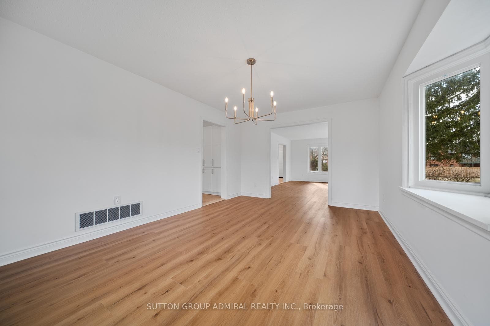 295 Fifth Avenue photo 10