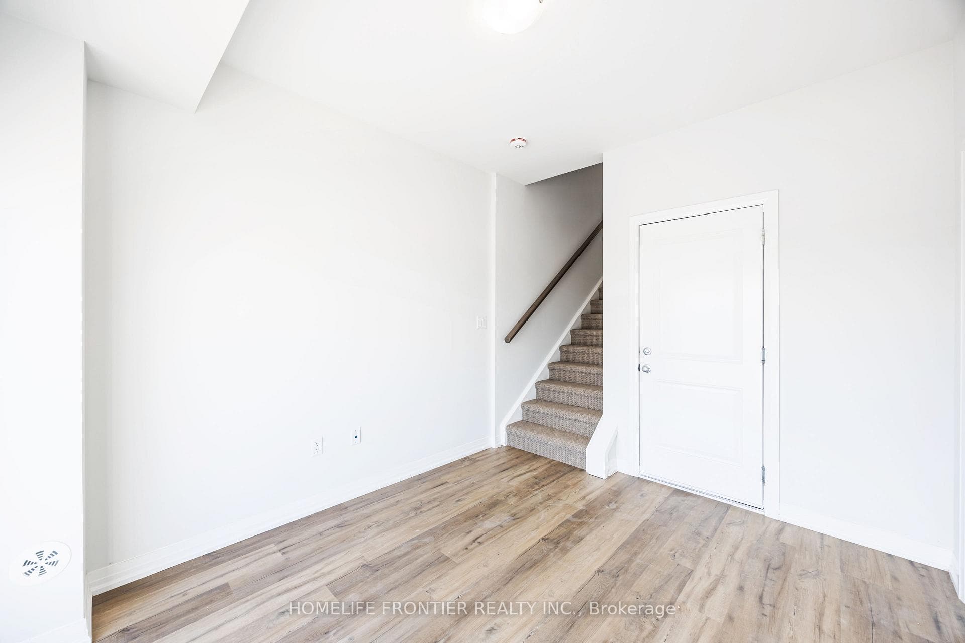 155 Equestrian Way Unit 85 photo 7