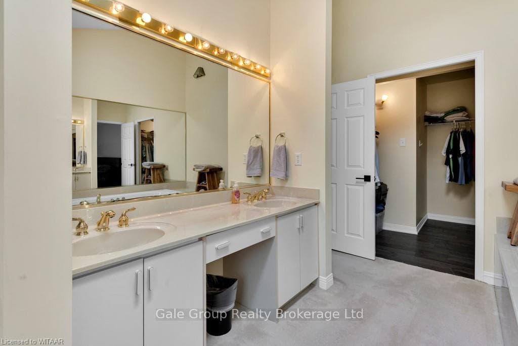 667 LANSDOWNE Avenue photo 21