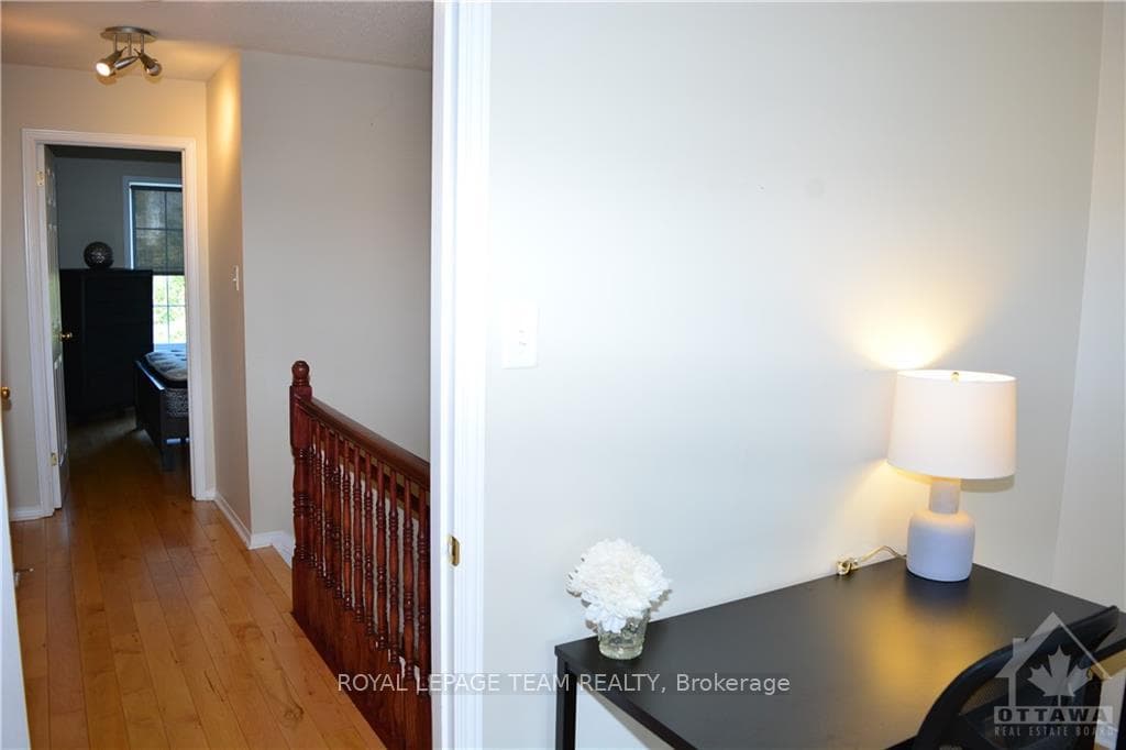 69 SCAMPTON Drive photo 27