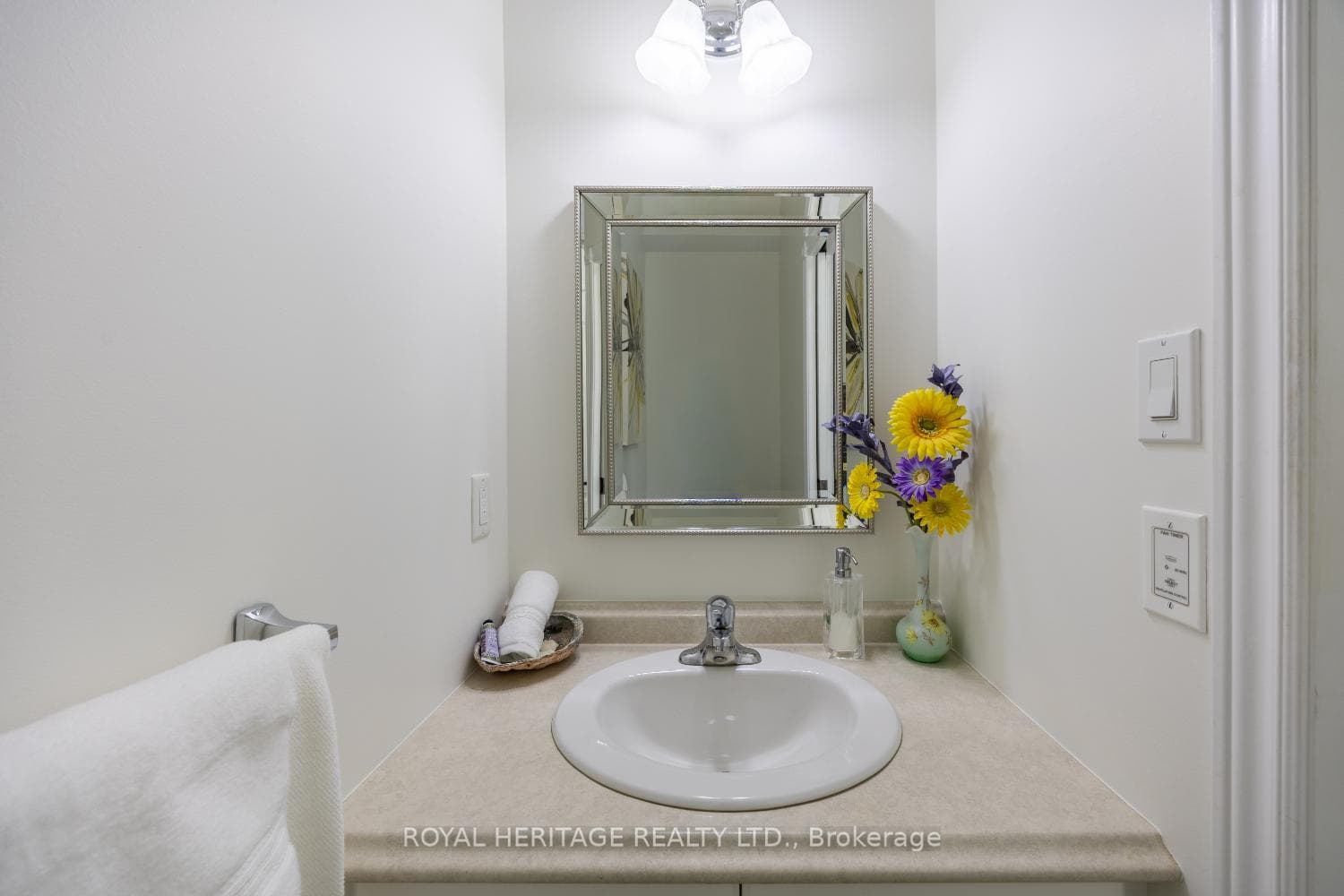 301 Carnegie Avenue Unit 162 photo 8