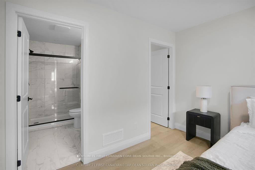 775 BANYAN Lane photo 21