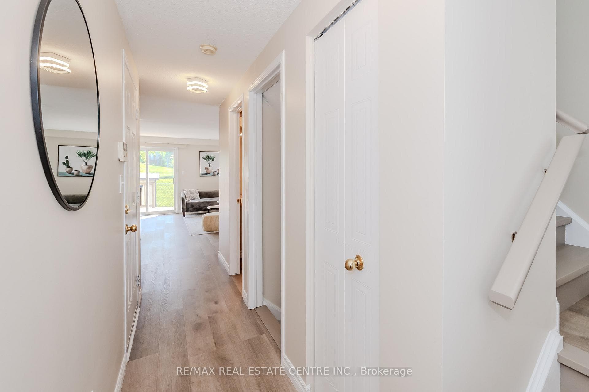 253 Prosperity Drive photo 5