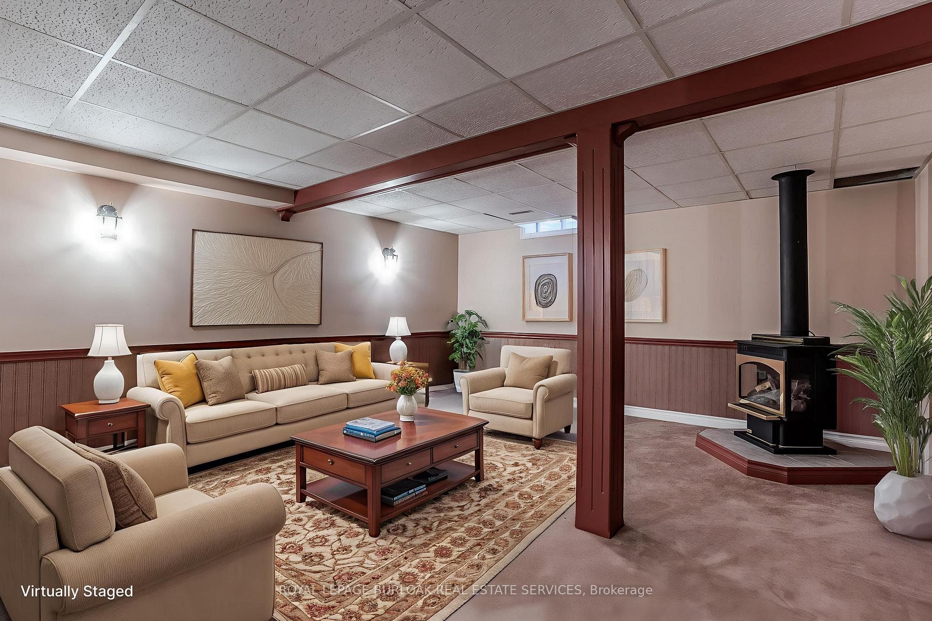 1154 Augustus Drive photo 28