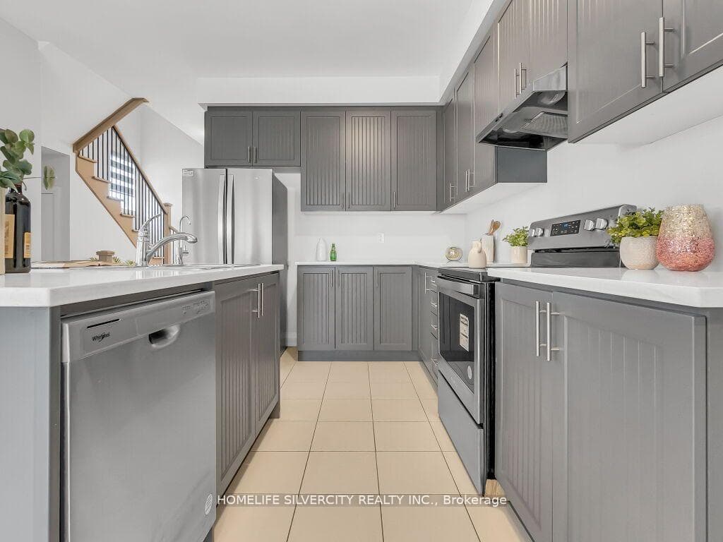 269 Harwood Avenue photo 12