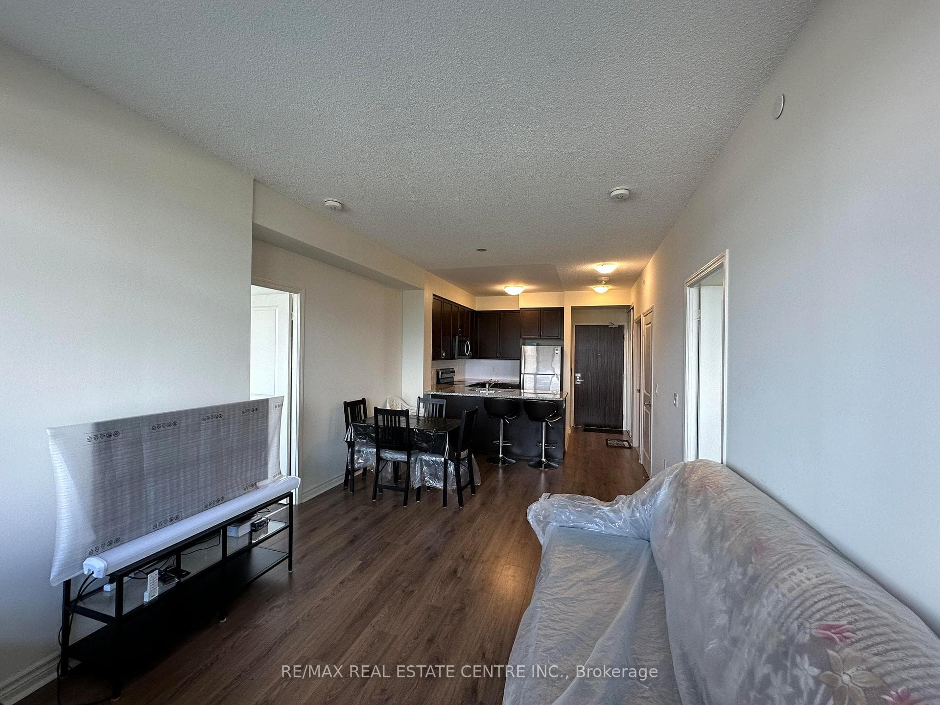349 Rathburn Road Unit 803 photo 2