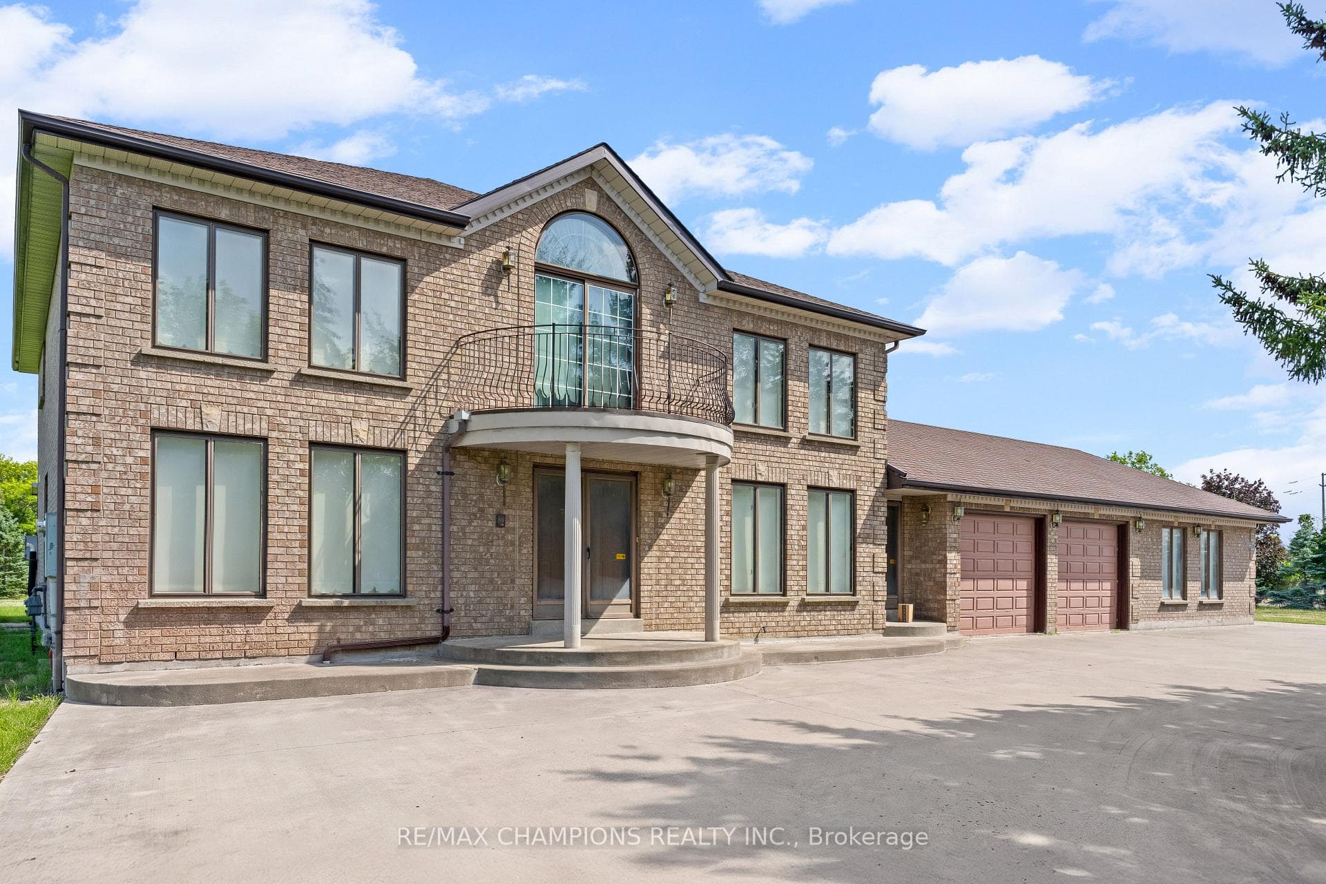 4047 Countryside Drive photo 10