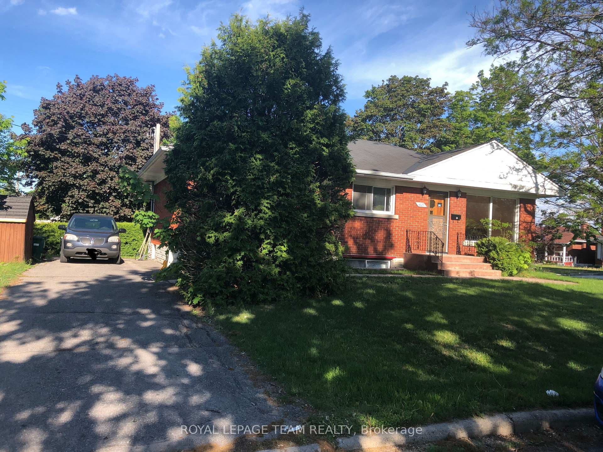 1627 Chaucer Avenue Unit 2 photo 1