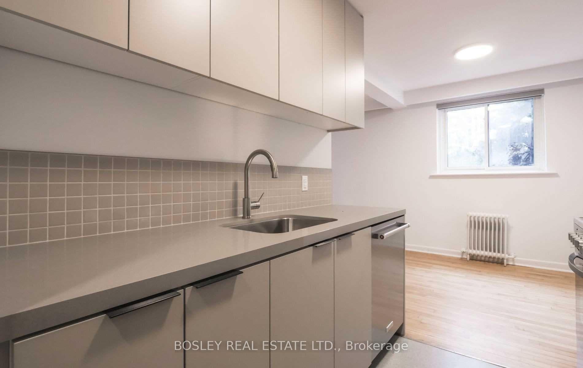 555 Birchmount Road Unit 102 photo 9