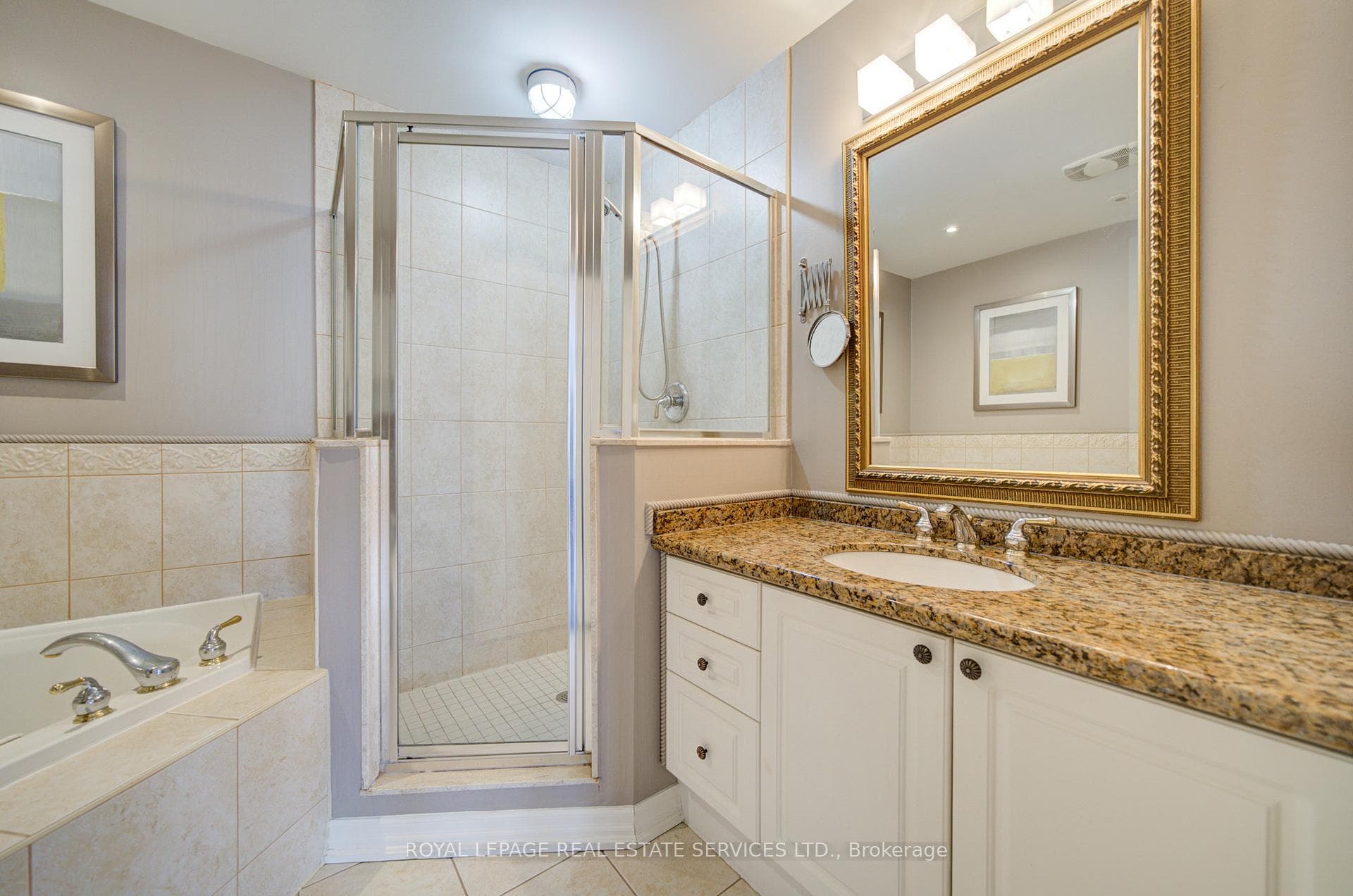 115 St. Lawrence Drive photo 32