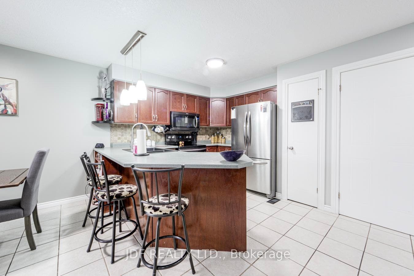 80 Amanda Walk photo 11