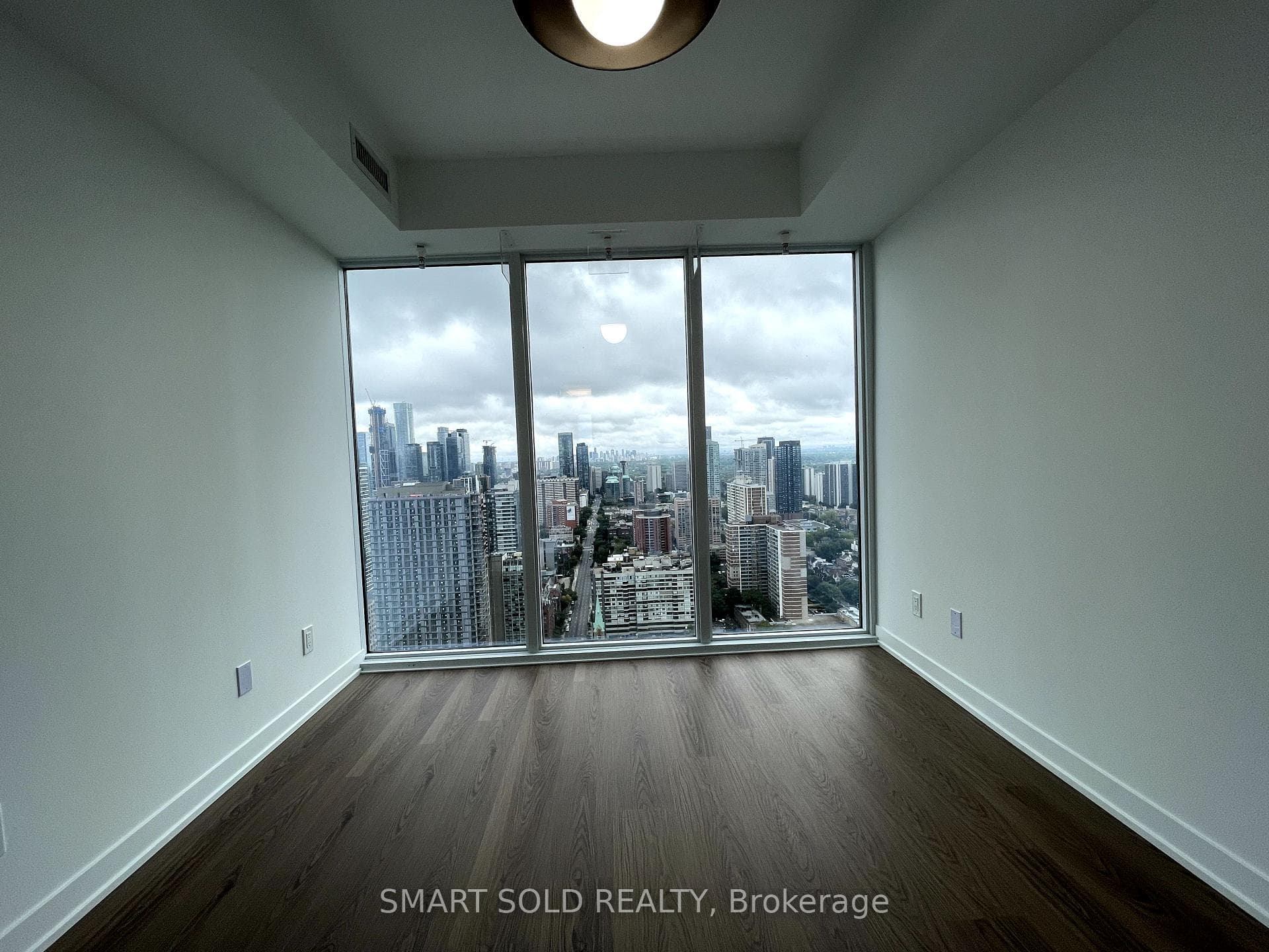 319 Jarvis Street Unit 4707 photo 7