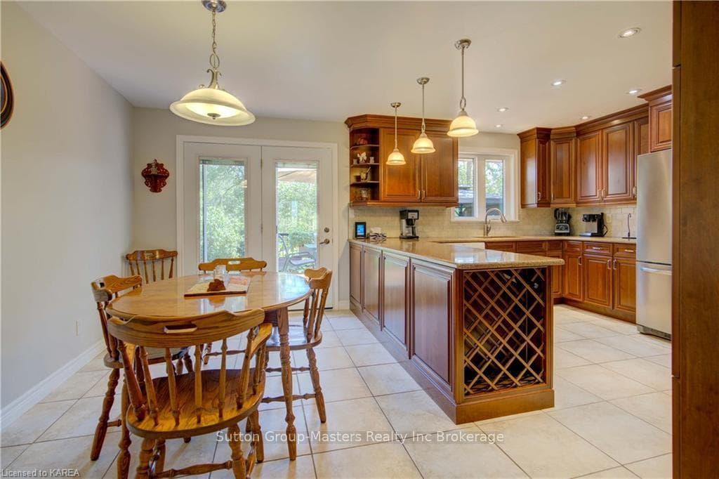 695 MILLHAVEN Road photo 14