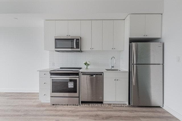 2799 Kingston Road Unit 719 photo 3