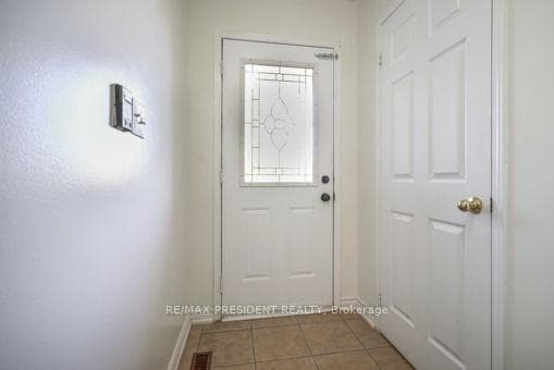 2078 White Dove Circle photo 4