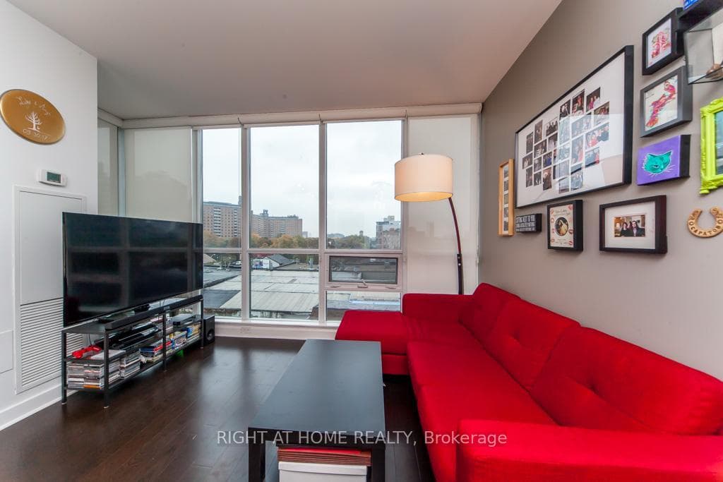 320 Richmond Street Unit 616 photo 5