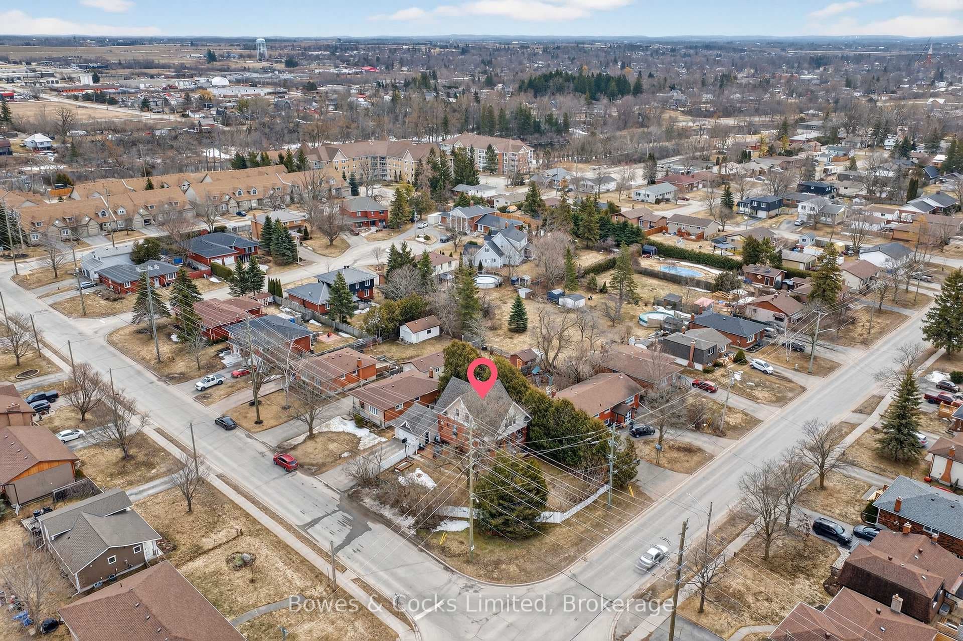 270 William Street photo 45