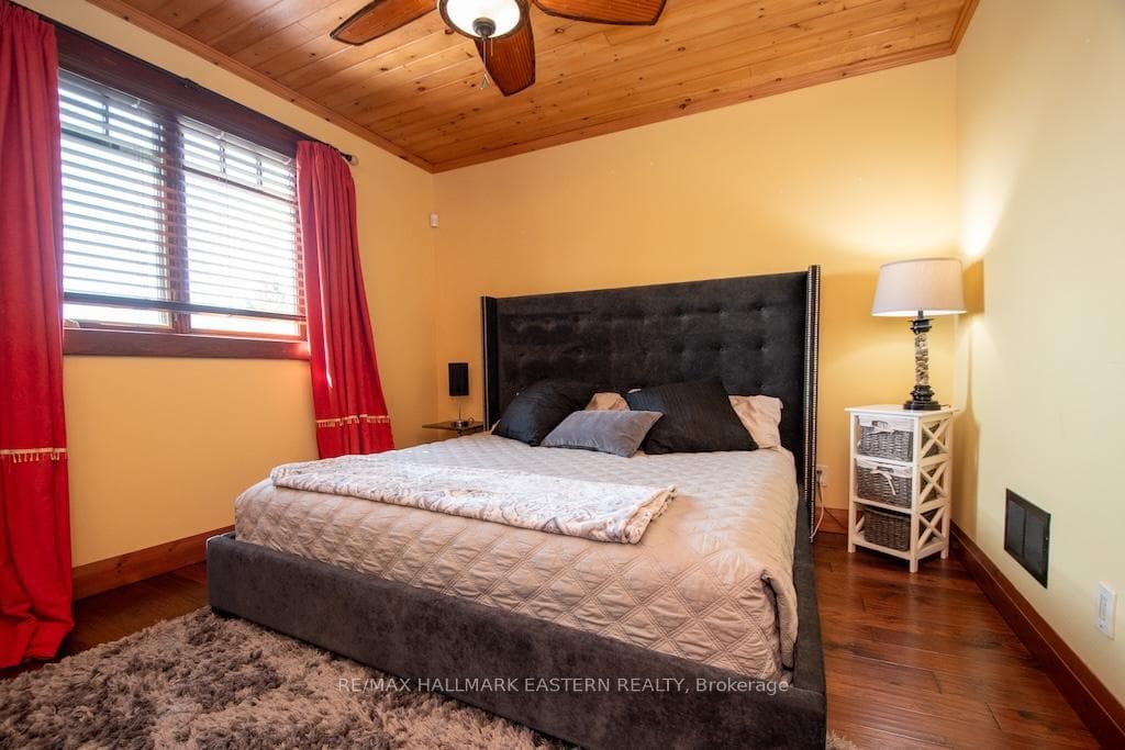 Lower Bedroom 4
