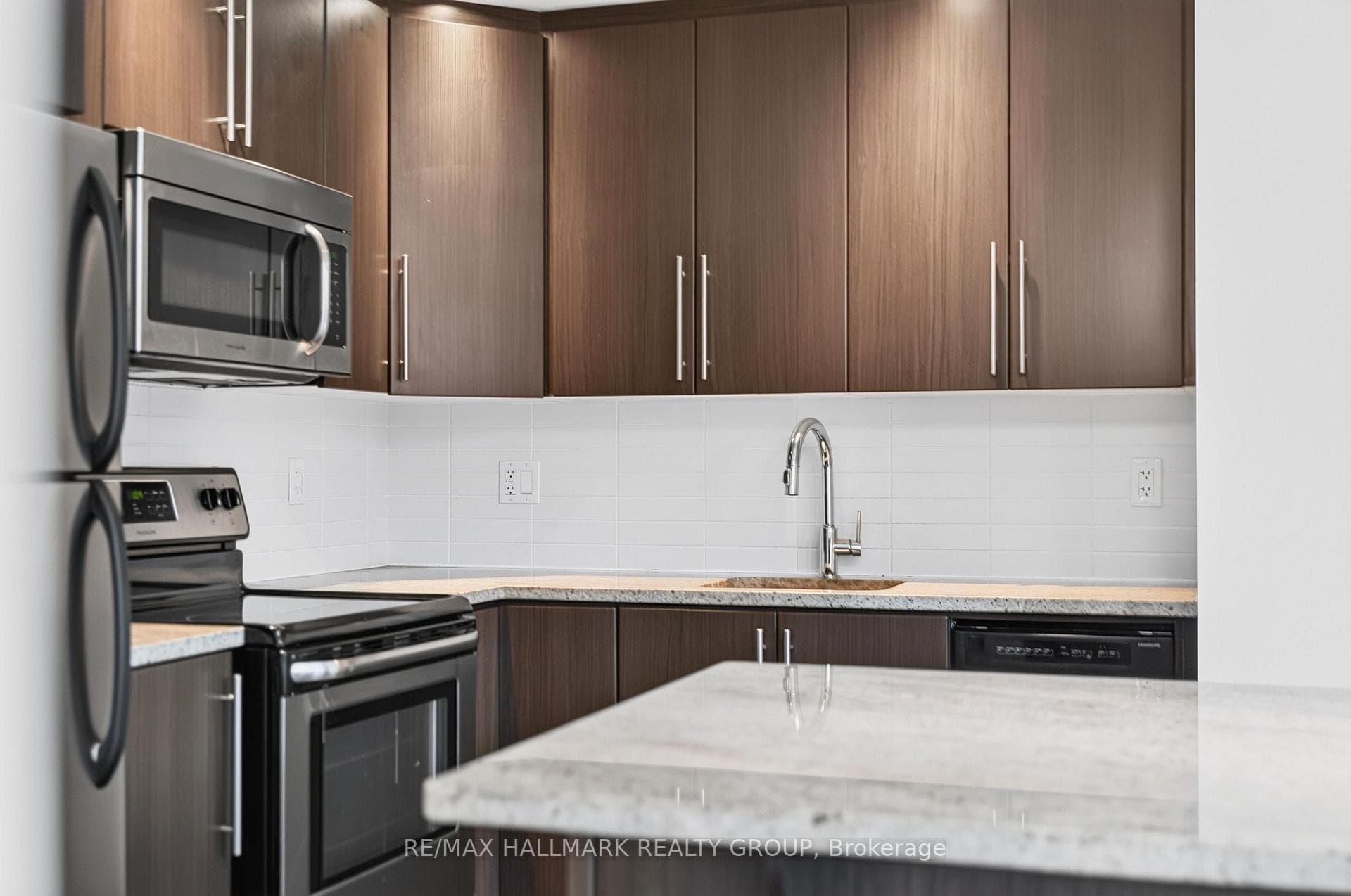 238 Besserer Street Unit 517 photo 18
