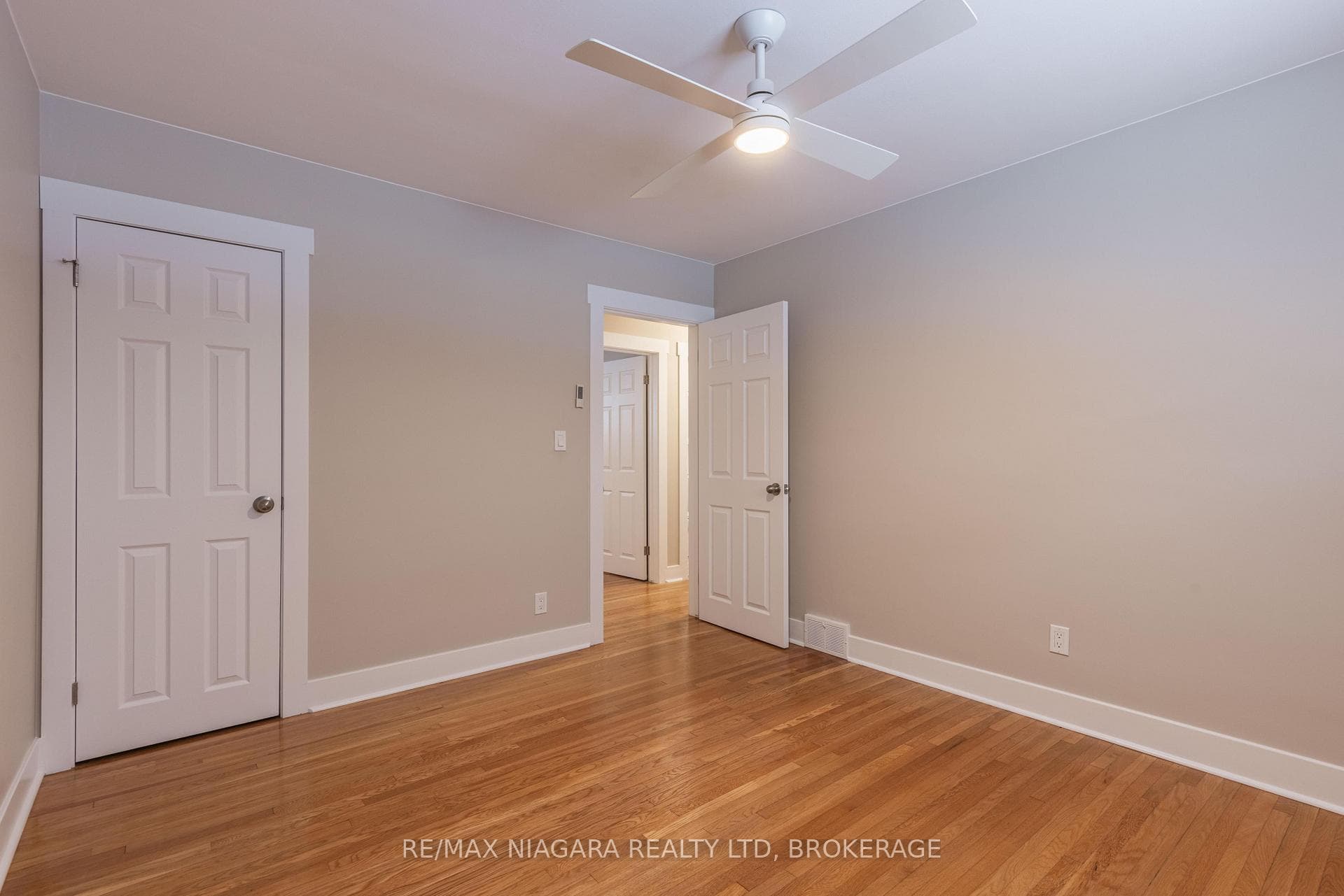 Main Level - Primary Bedroom