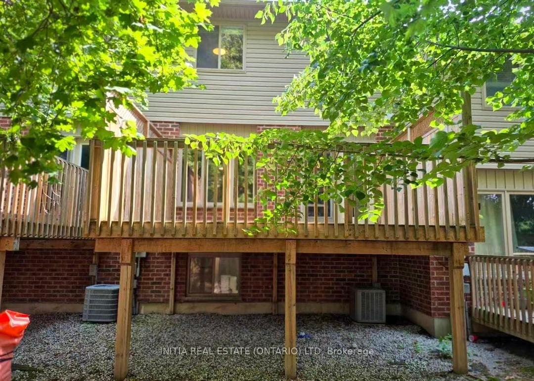 1010 Fanshawe Park Road Unit 31 photo 27