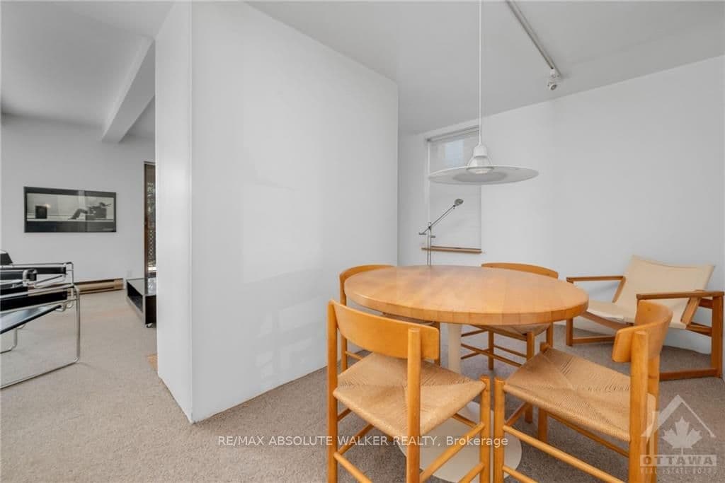 78 ST ANDREW Street photo 9