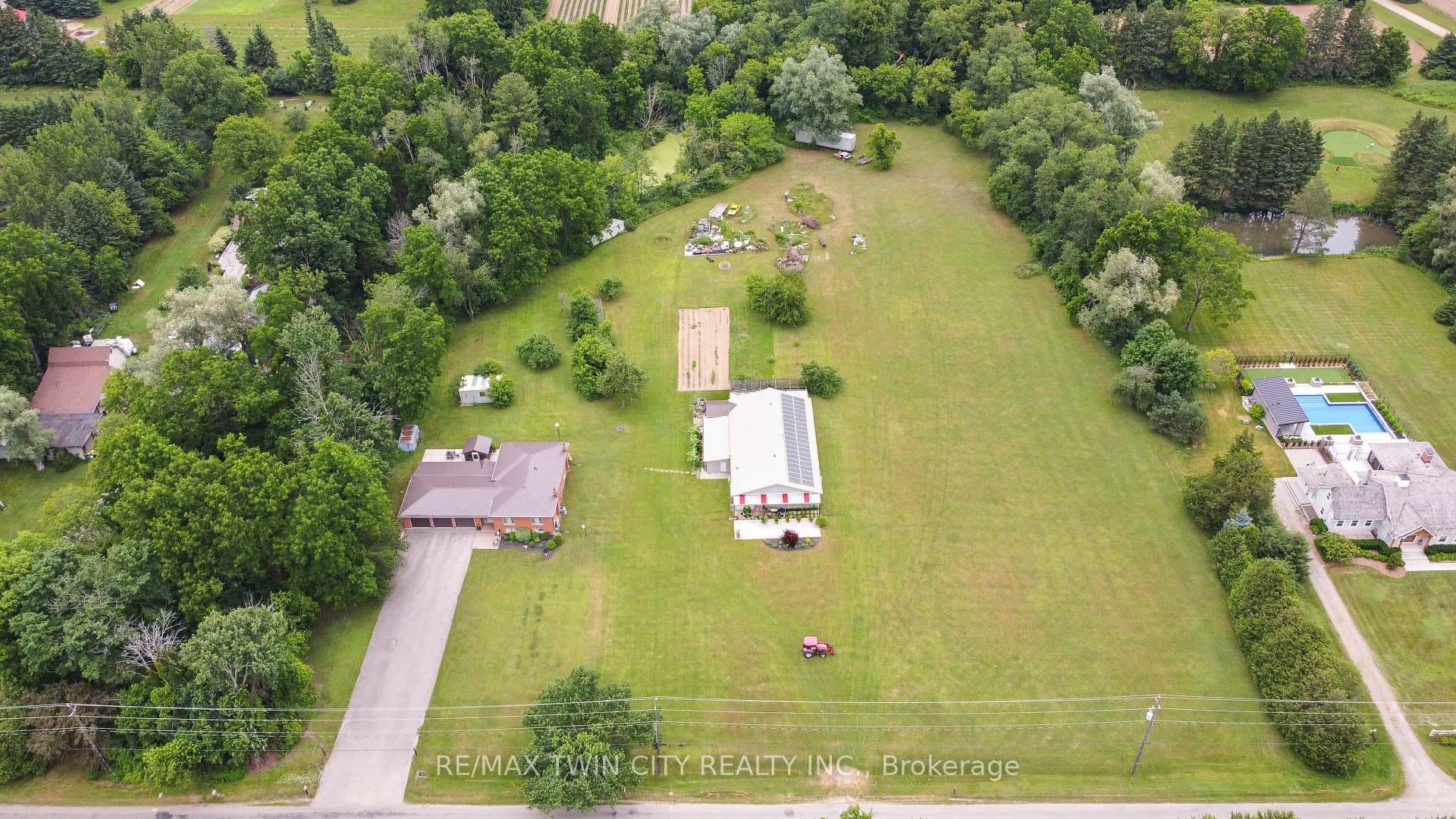 183 McGill Road photo 40