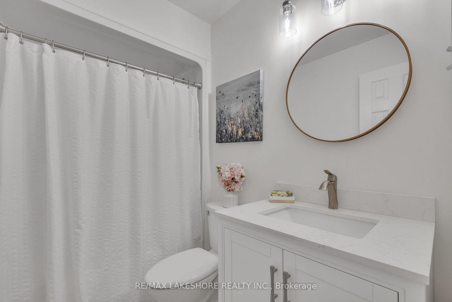 305 Rockingham Court photo 19