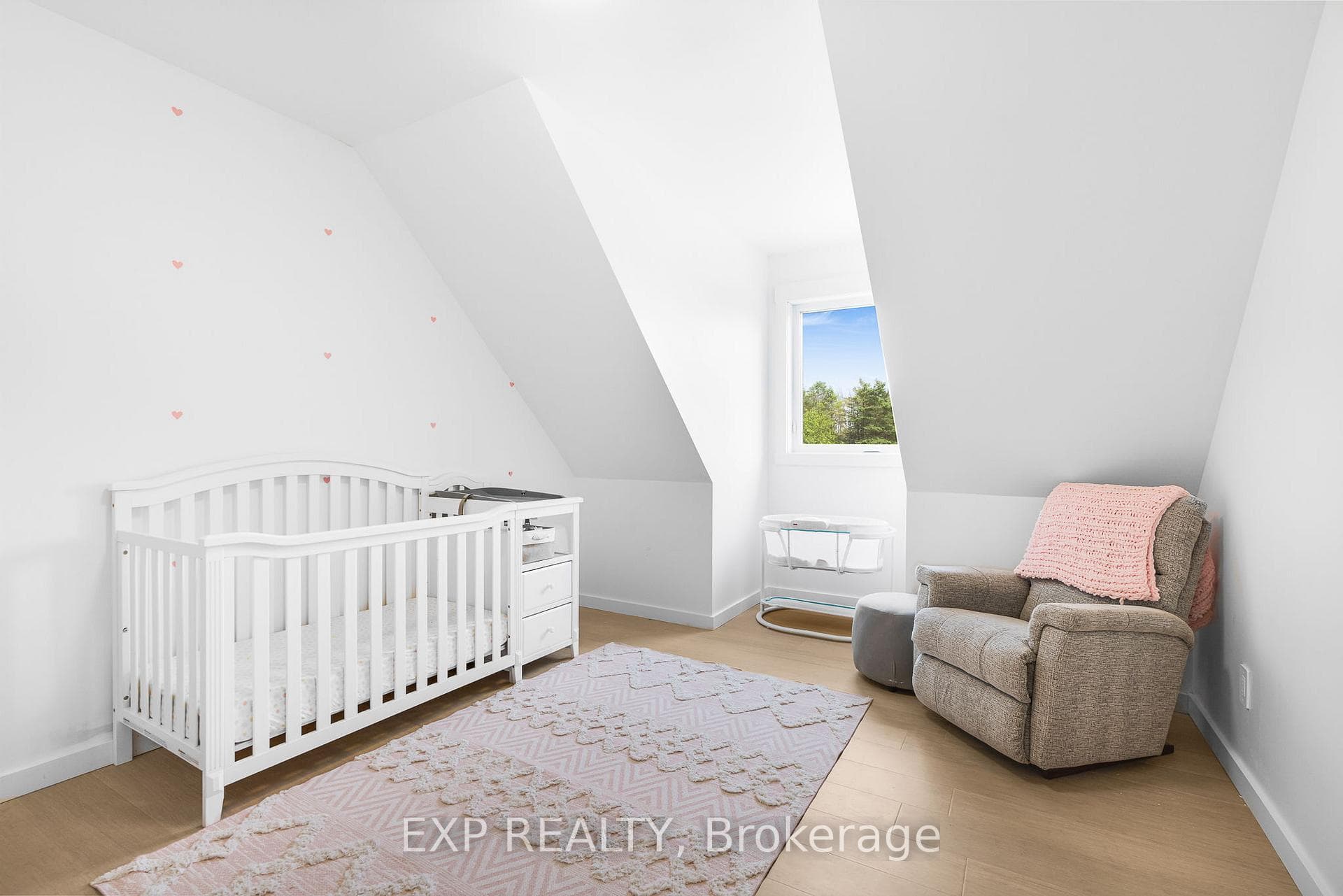 20379 Eigg Road photo 20