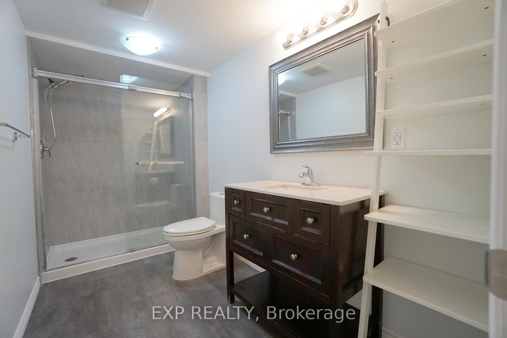 678 LAUDERDALE Avenue photo 25