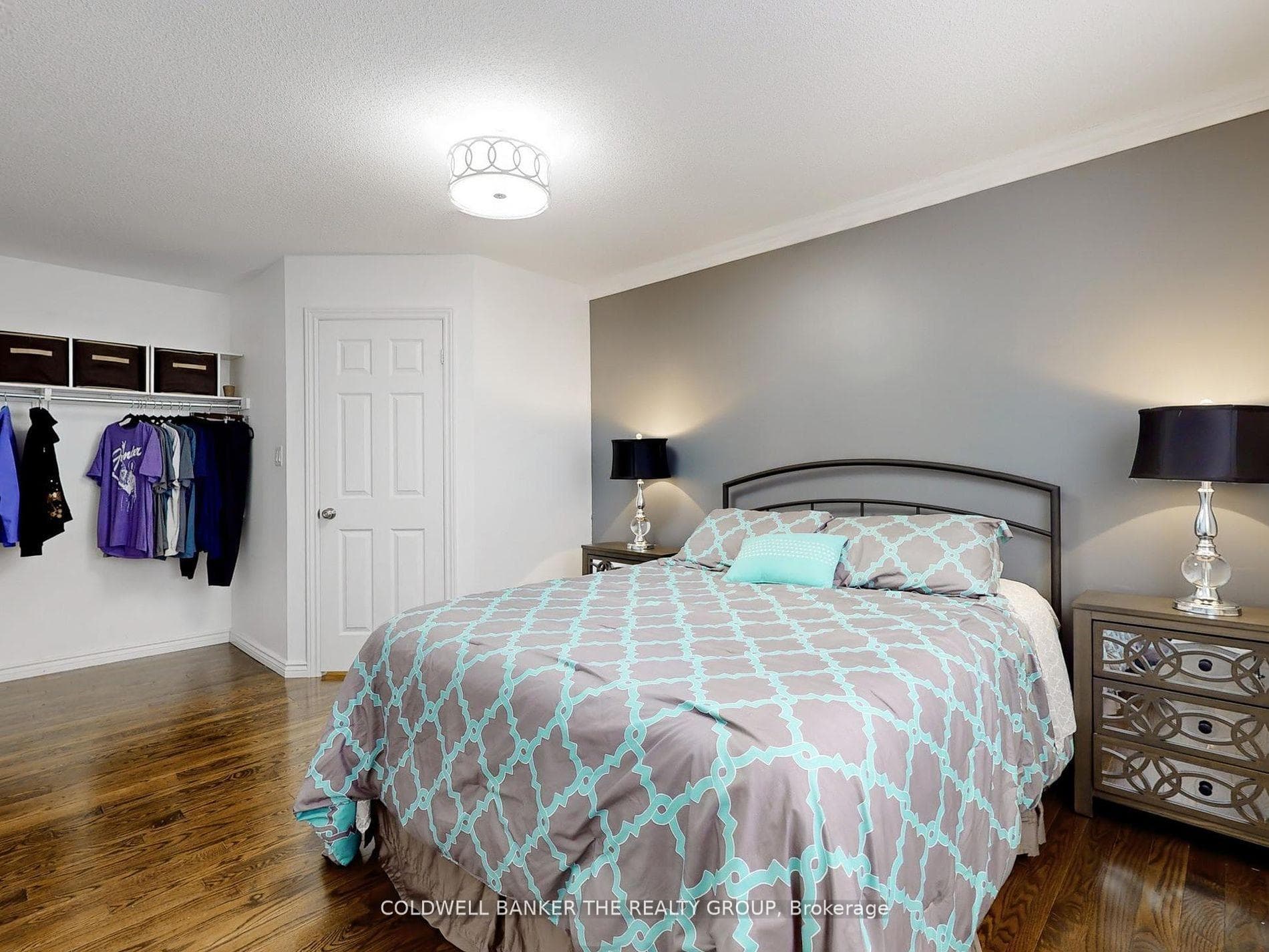 60 DRAPER Crescent photo 20