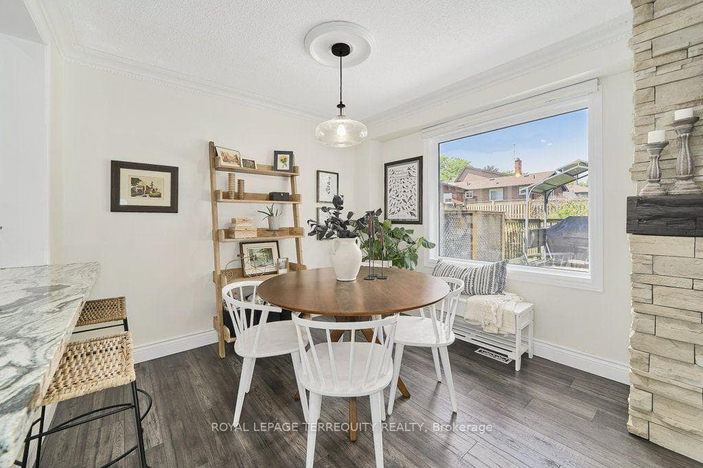 57 Renfield Crescent photo 11