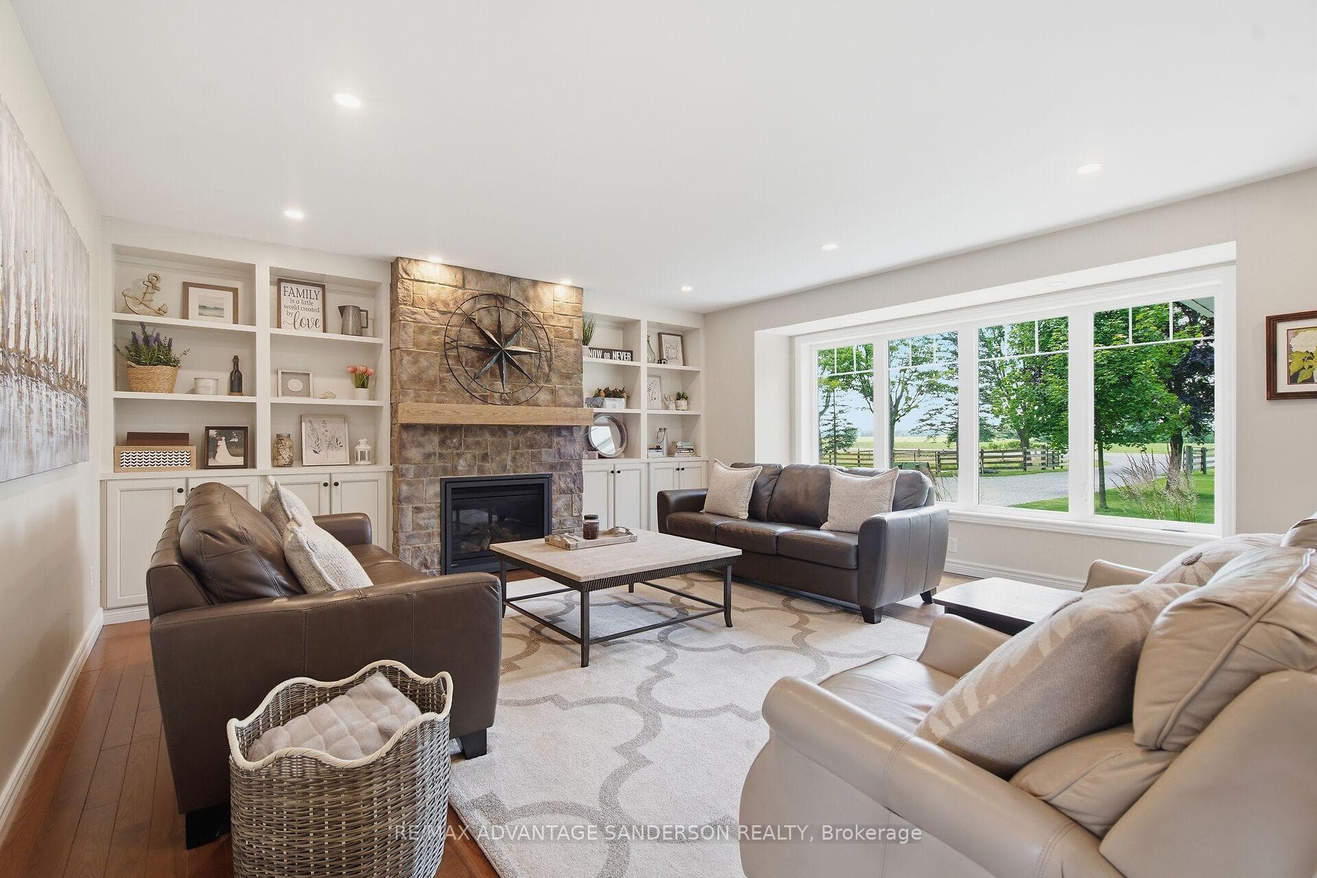 25348 Nairn Road photo 31