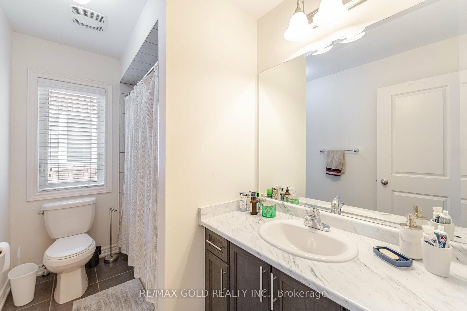 110 Chaumont Drive Unit Upper photo 19