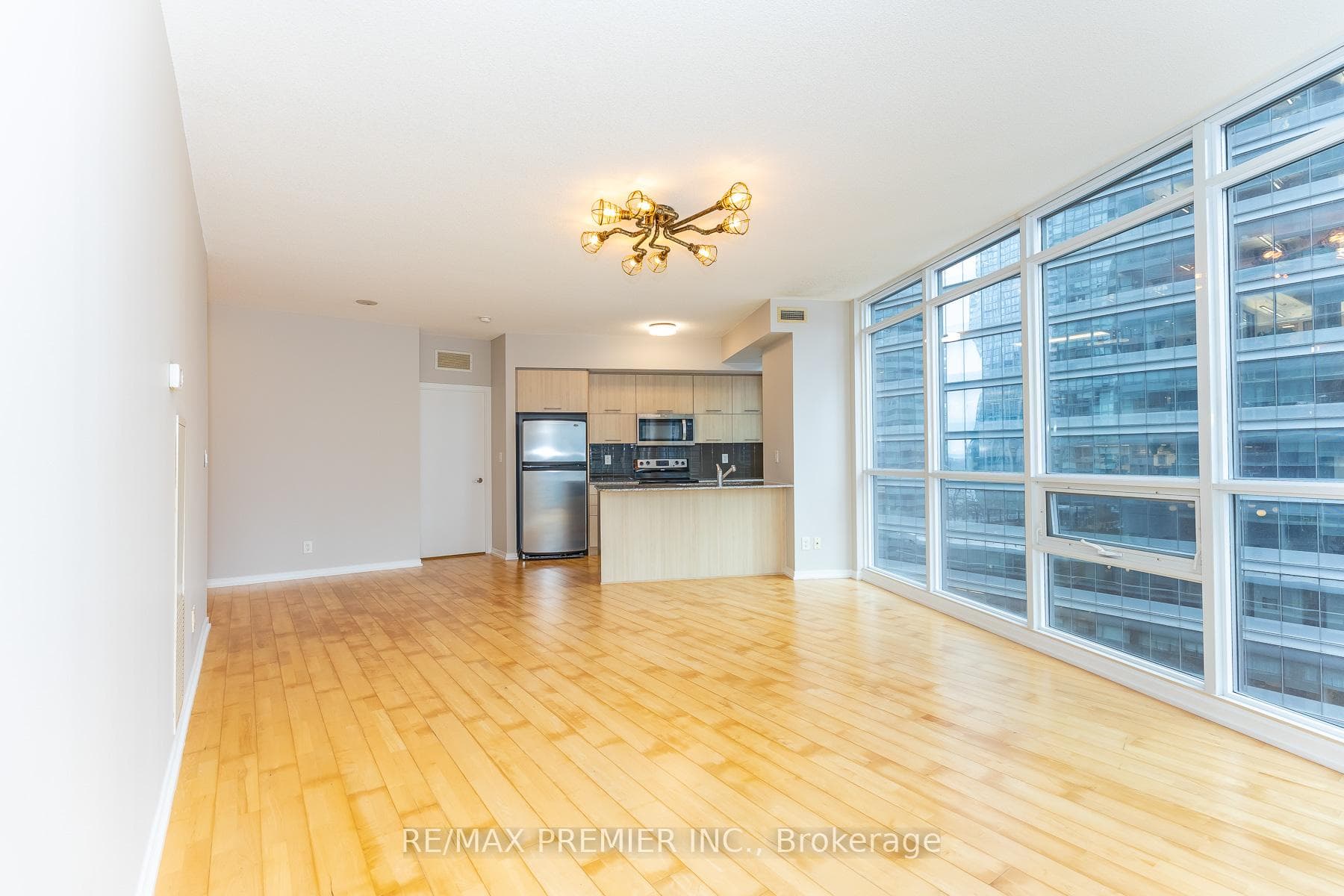65 Bremner Boulevard Unit 1308 photo 25