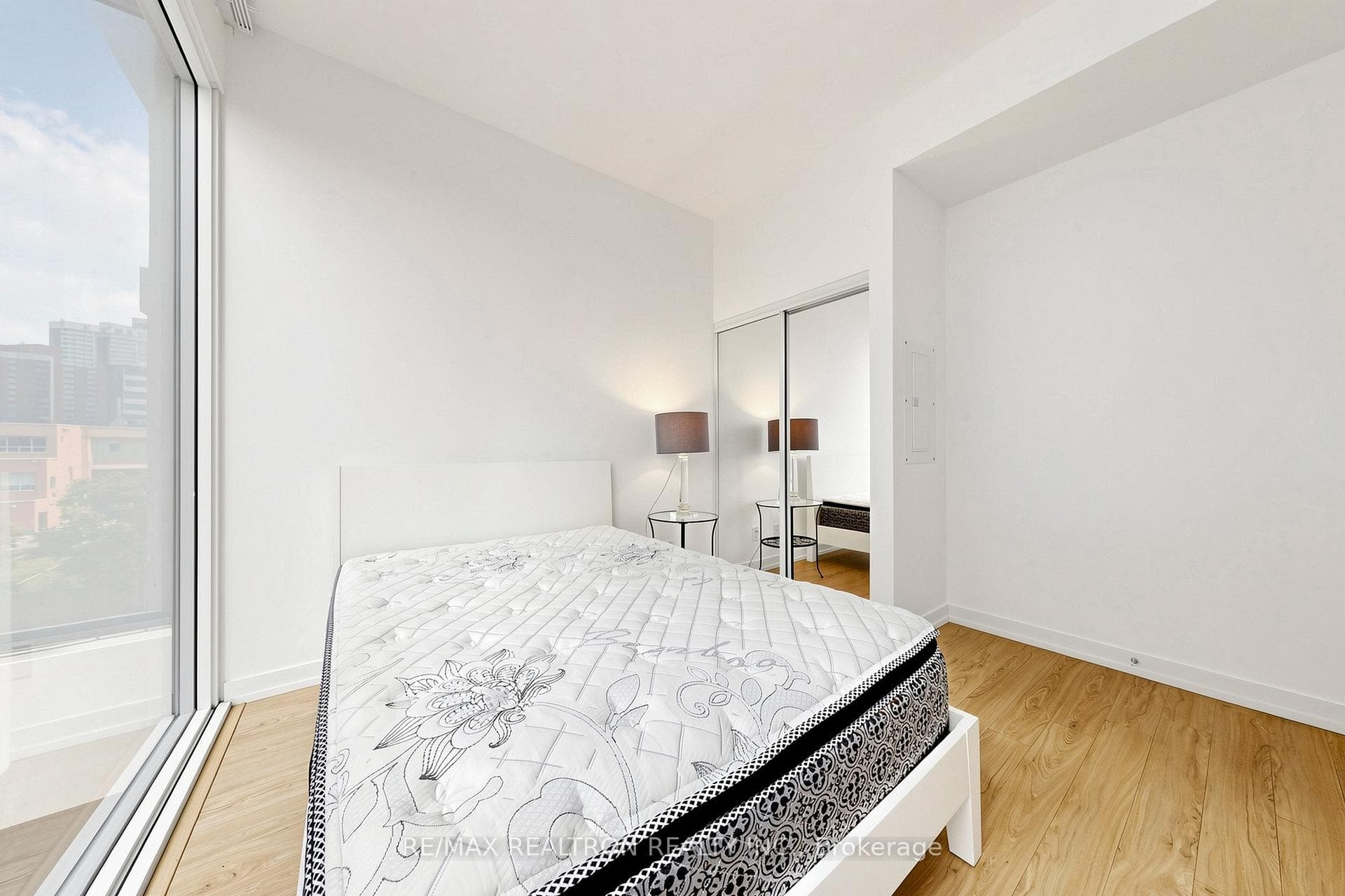 85 Wood Street Unit 521 photo 20