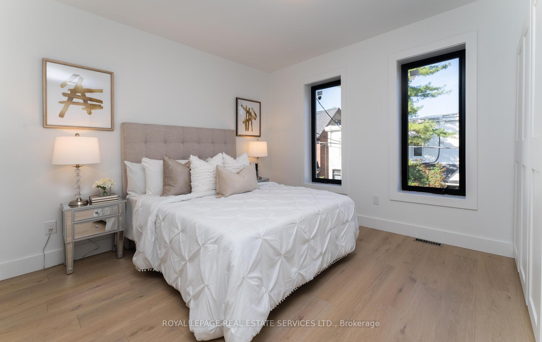 10 Tacoma Avenue photo 22