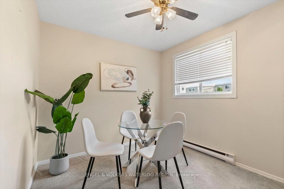 60 Elmsdale Drive Unit 19 photo 8