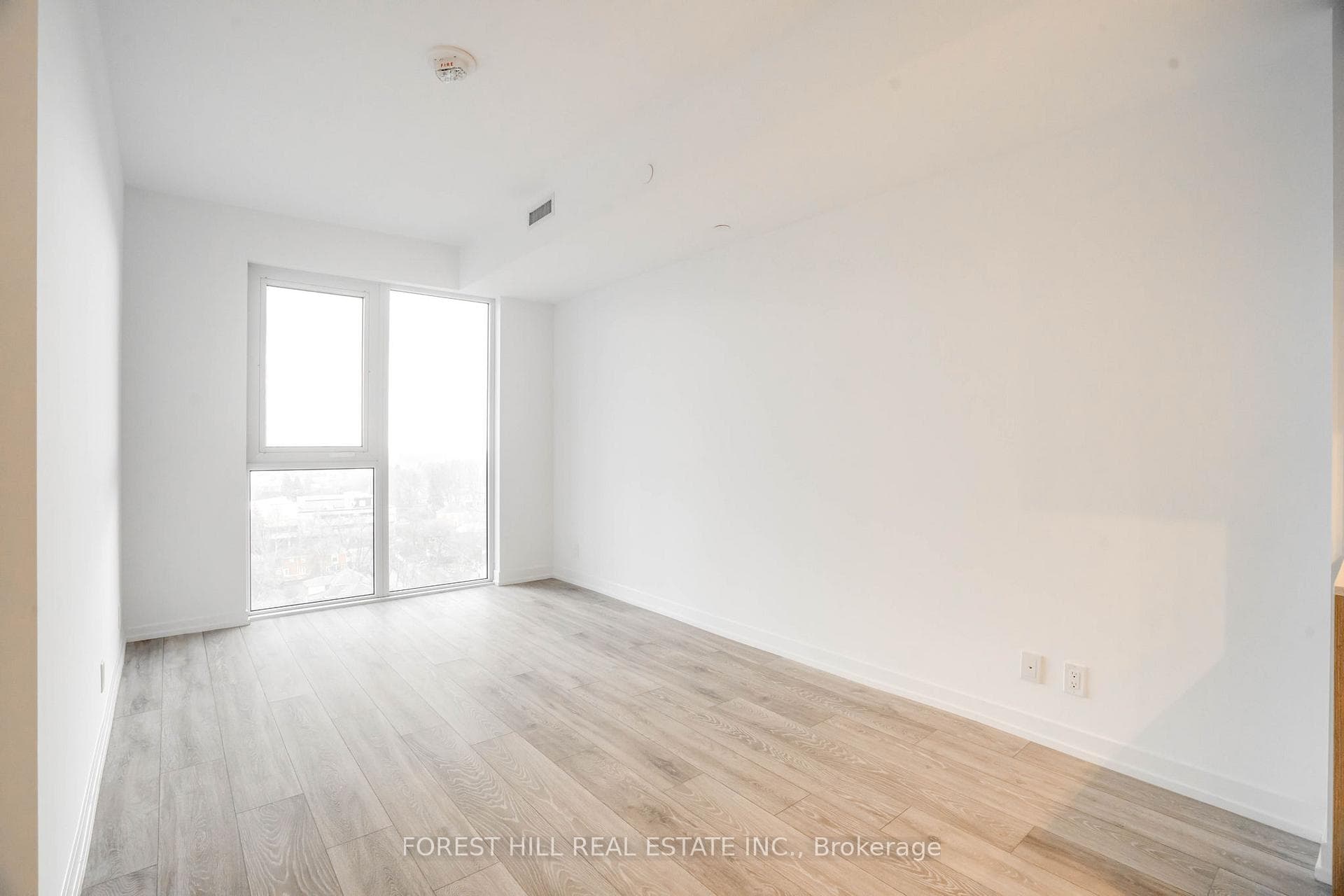 2020 Bathurst Street Unit 1502 photo 19