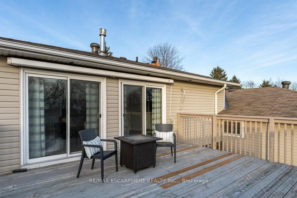9793 Dickenson Road photo 18