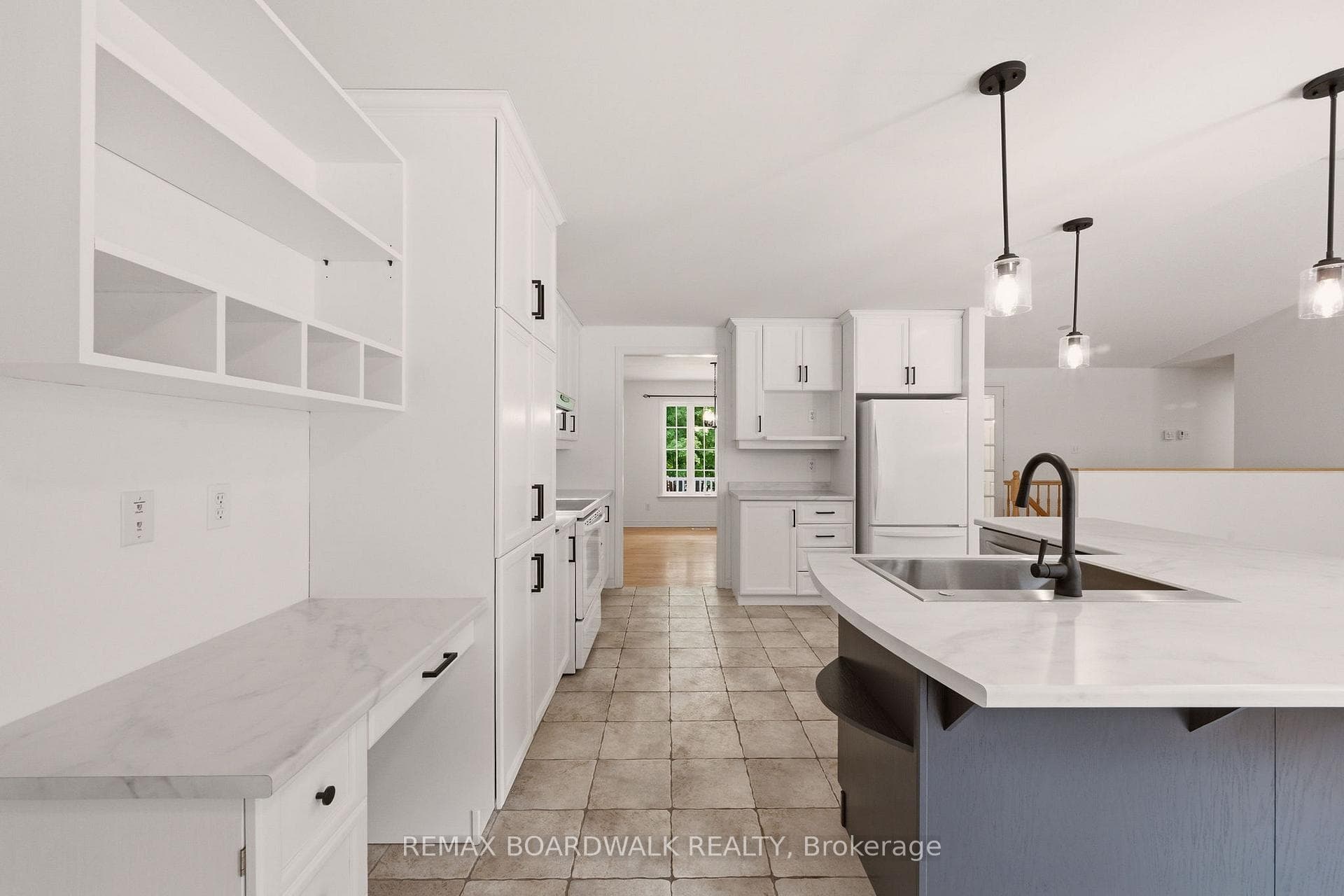 289 Timberwood Drive photo 9
